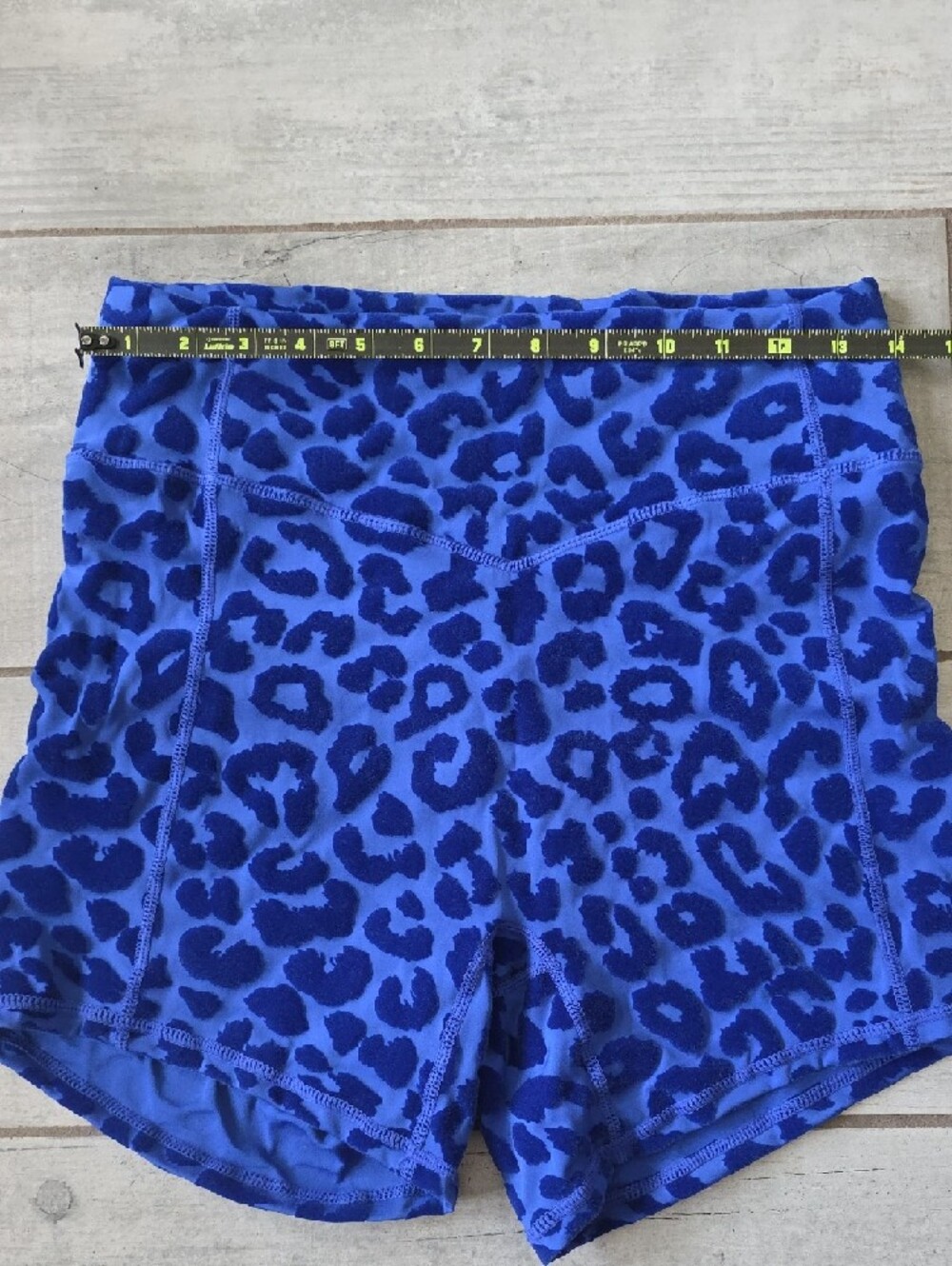 NWOT Balance/Vitality Blue Leopard Print Women’s Active Shorts - Picture 4 of 8